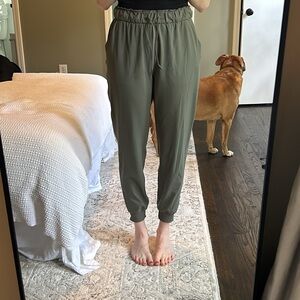 Lululemon joggers